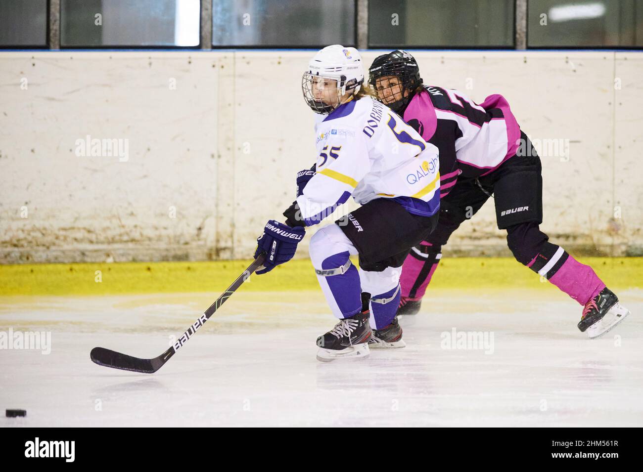 KHARKIV, UKRAINE FEBRUARY 6, 2022 The match of Female hockey league UHL. The game between KHARKIV, UKRAINE FEBRUARY 6, 2022 The match of Female hockey league UHL. The game between