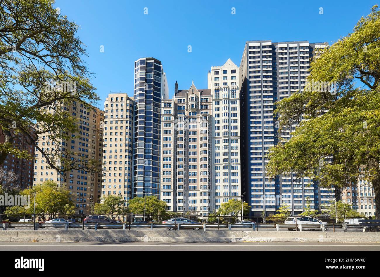 Buildings along the Lake Michigan waterfront on a sunny summer day, Chicago, USA. Stock Photo