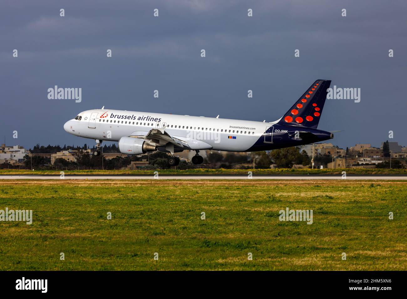 Brussels Airlines Airbus A320-214 (REG: OO-SNK) arriving in Malta for servicing. Stock Photo