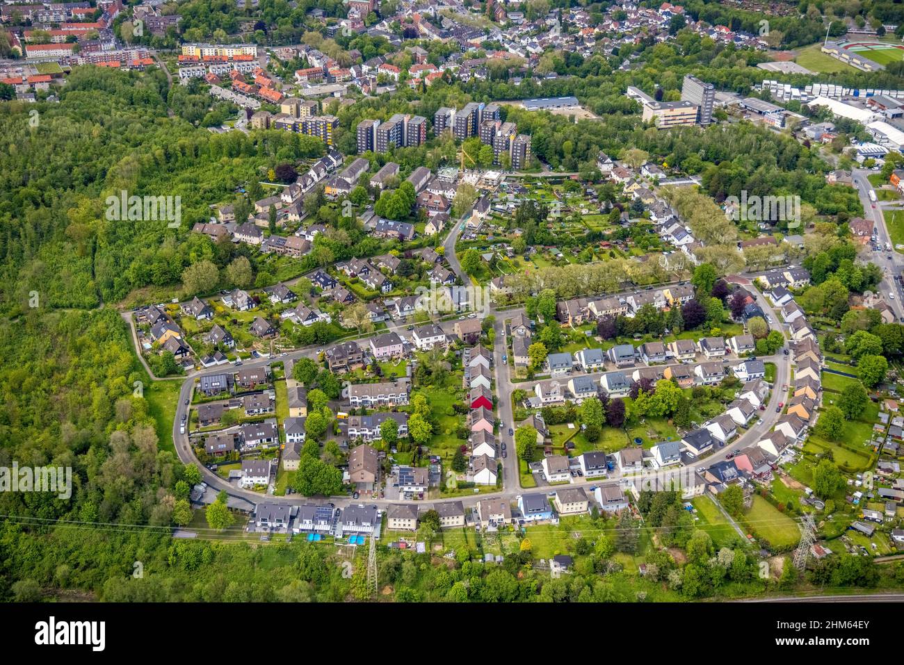 Aerial view, housing estate Rüggenkamp, Honigmannstraße, Essen-Stoppenberg, Essen, Ruhr area, North Rhine-Westphalia, Germany, DE, single-family house Stock Photo