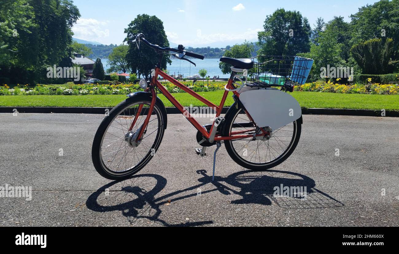Bicycle tour in Geneva Stock Photo Alamy