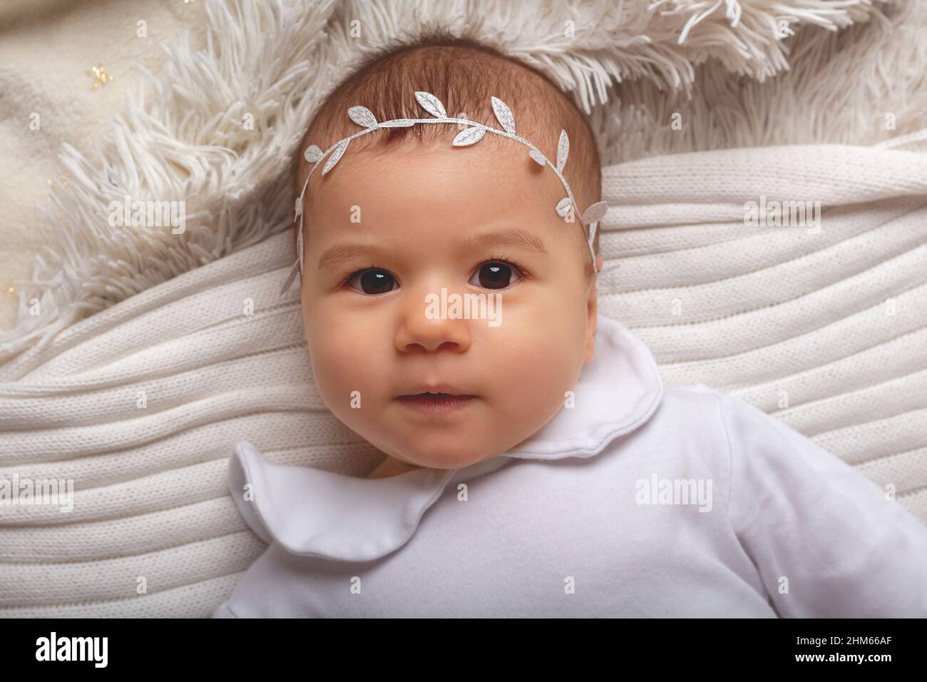 Beautiful baby girl brown hair hi-res stock photography and images - Alamy