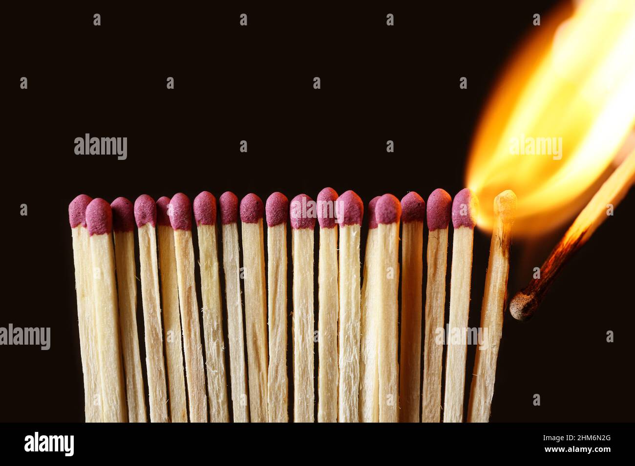 Unlit match black background hi-res stock photography and images - Alamy
