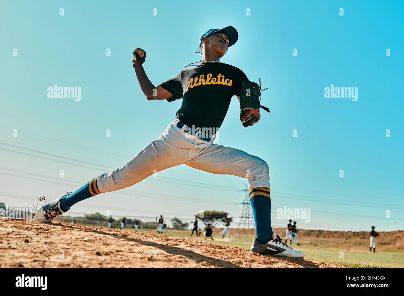 Throwing uniform hires stock photography and images Alamy