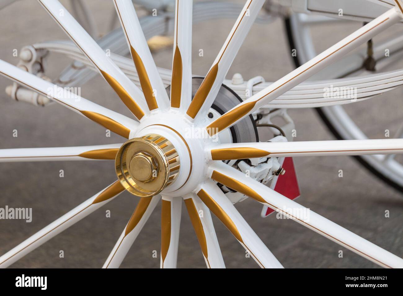 Wheel of horse-drawn carriage in close-up view Stock Photo - Alamy