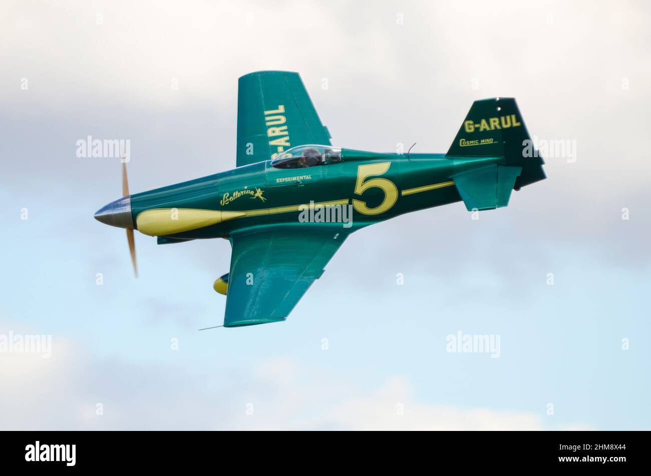 LeVier Cosmic Wind G-ARUL named Ballerina, a small single engine, single seat racing monoplane from the 1940s, flying at an airshow Stock Photo