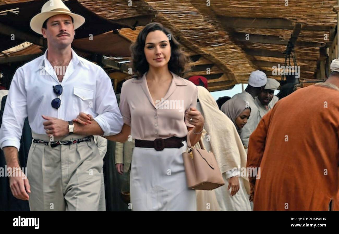 DEATH ON THE NILE 2022 20th Century Studios film with Gal Gadot as Linnet Ridgeway-Doyle and Armie Hammer as Simon Doyle Stock Photo