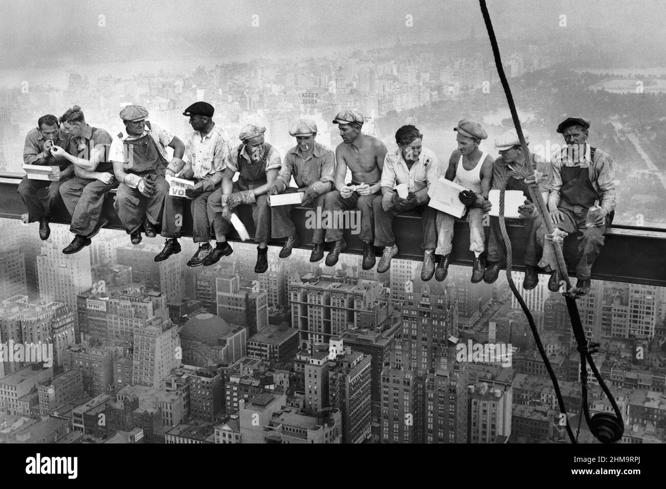 Charles Clyde Ebbets - Iconic American photograph - Lunch atop a New York Skyscraper - 1932 Stock Photo