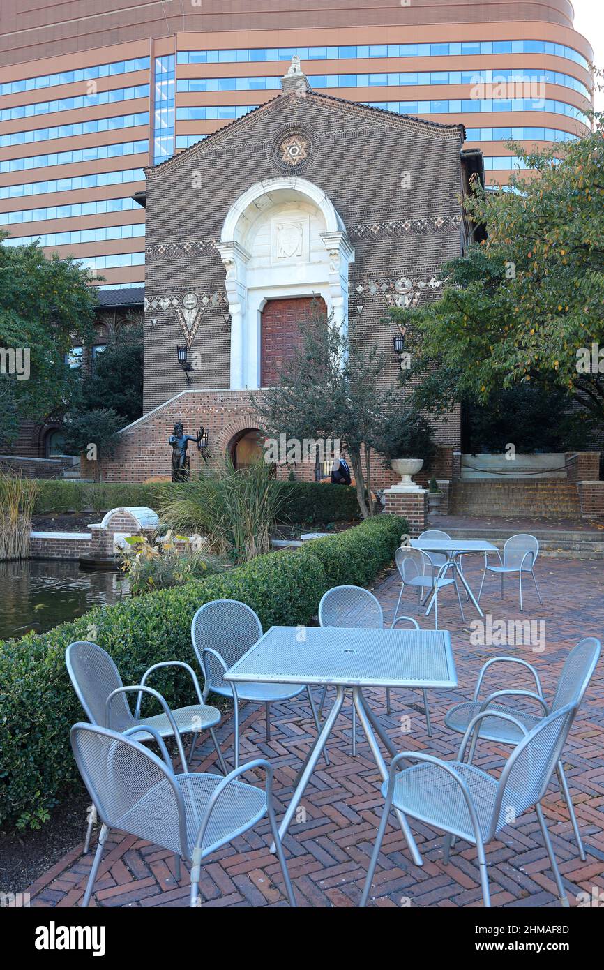 The Warden Garden and the main entrance to the Penn Museum.University