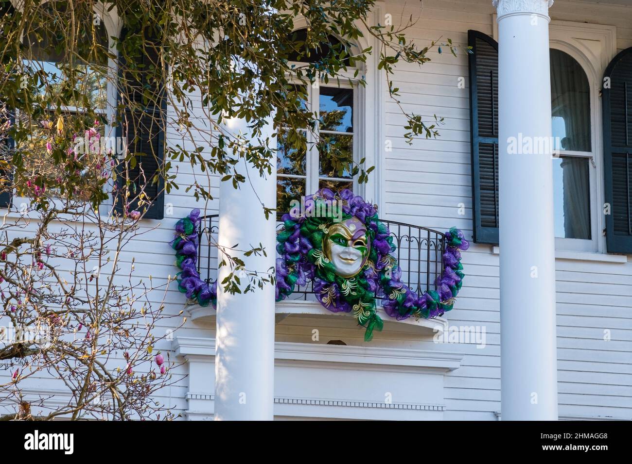NEW ORLEANS, LA, USA JANUARY 29, 2022 Front of large white house in