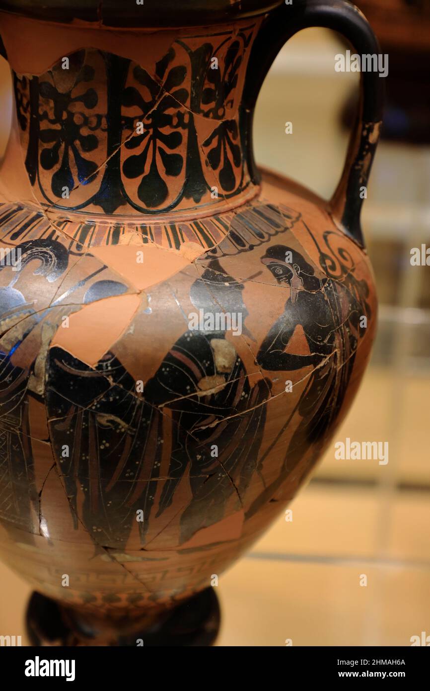 Attic Black Figure Neck Amphora showing the image of the Judgment of Paris.made in Orvieto.Italy ca 525-510 B.C display in Penn Museum.Philadelphia.US Stock Photo