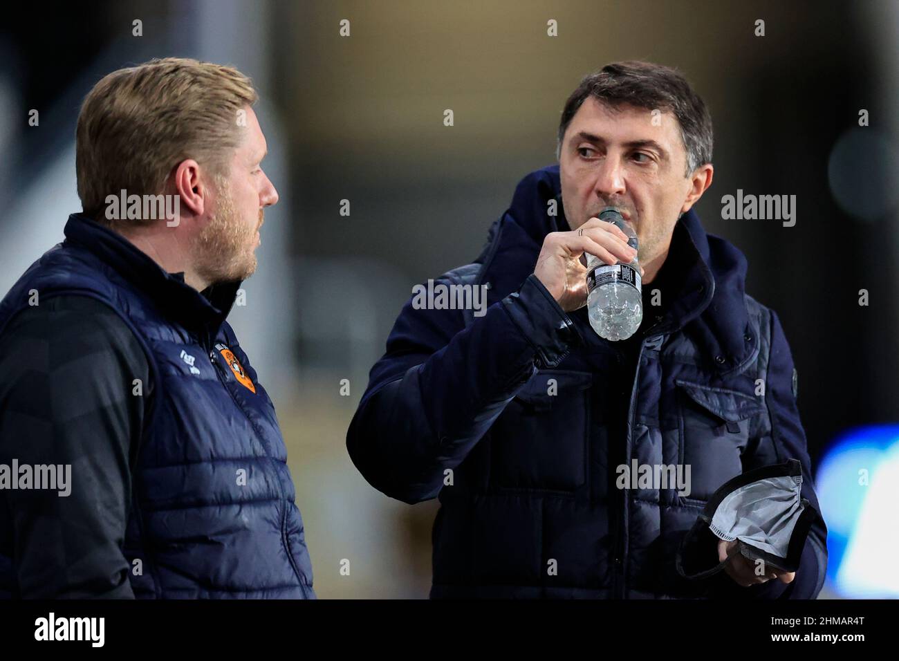 Derby, UK. 08th Feb, 2022. Shota Arveladze the Hull City manager has a chat before the game in Derby, United Kingdom on 2/8/2022. (Photo by Conor Molloy/News Images/Sipa USA) Credit: Sipa USA/Alamy Live News Stock Photo