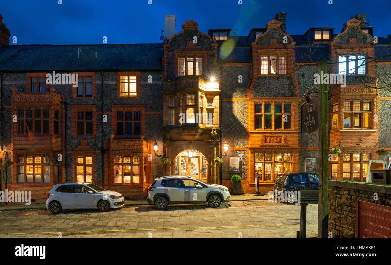 The Castle Hotel, High Street, Conwy, North Wales. Image taken in December 2021. Stock Photo