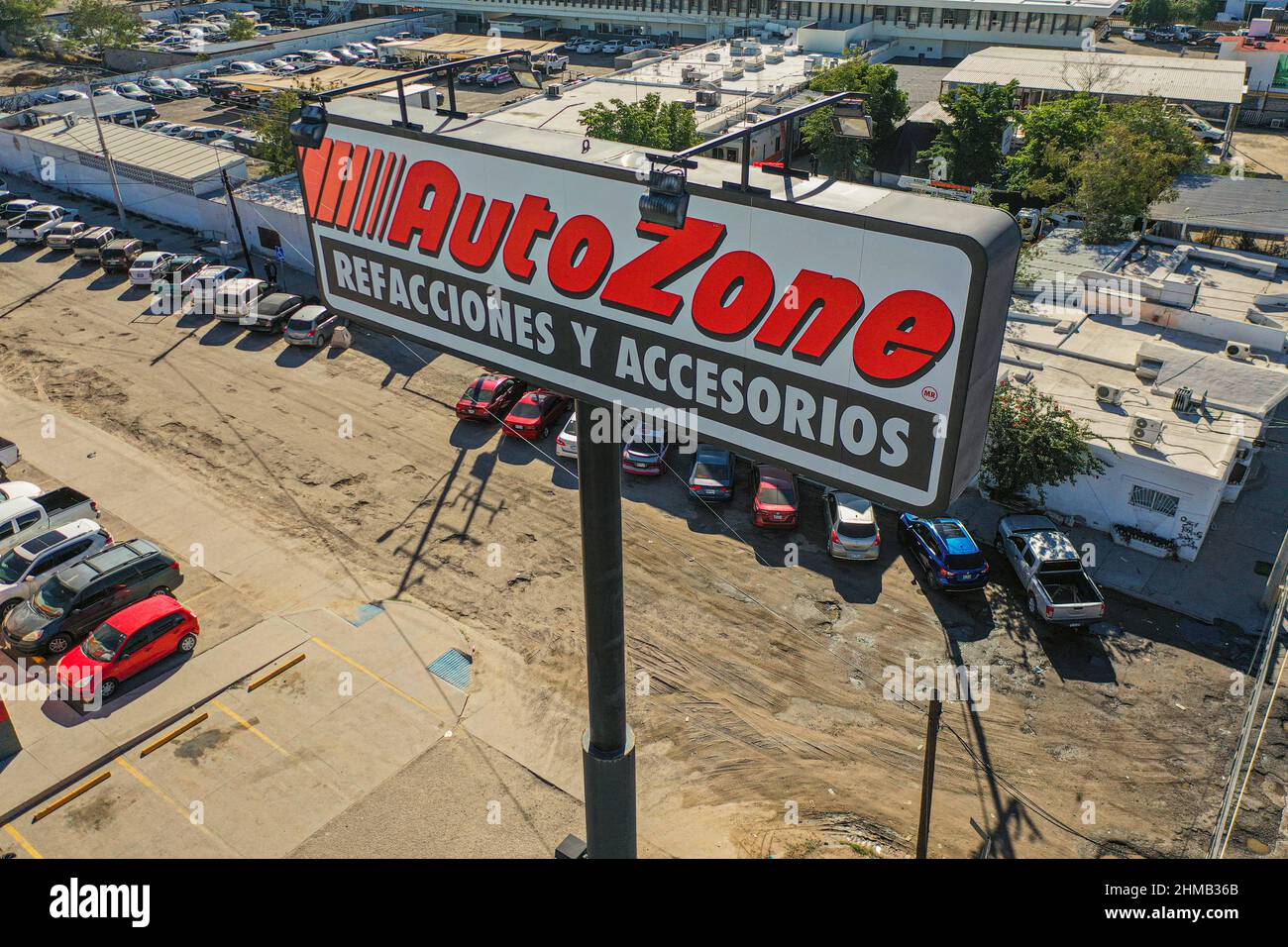 Tienda automotriz hires stock photography and images Alamy