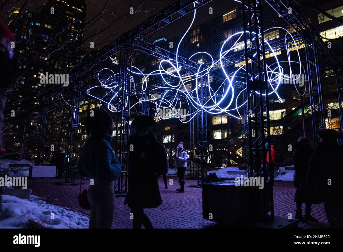 String art installation hi-res stock photography and images - Alamy