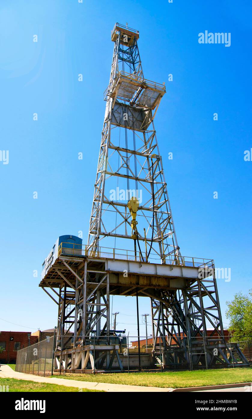 Drilling rig in Elk City, Oklahoma Stock Photo Alamy