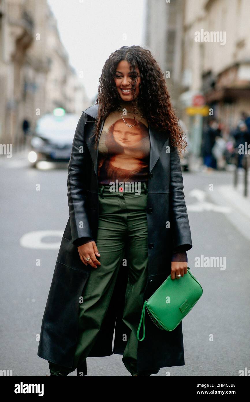 Street style, Yendry arriving at Kenzo Fall-Winter 2022-2023 Menswear