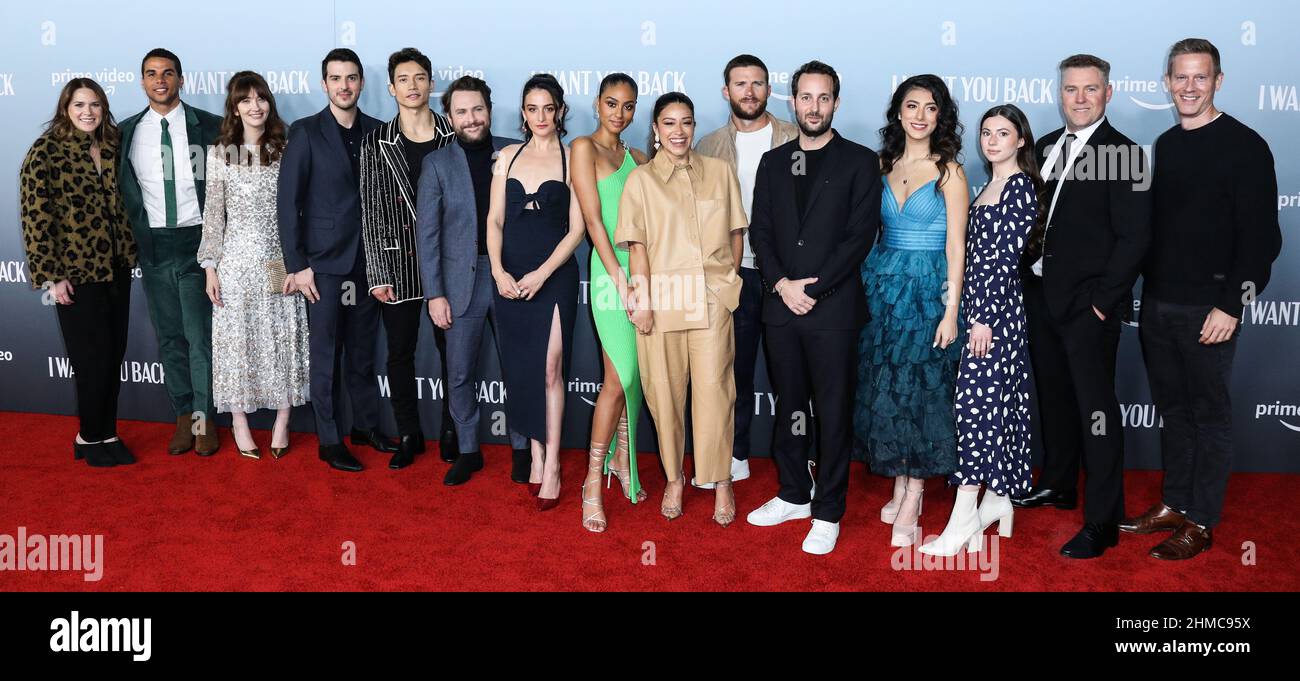 Los Angeles, United States. 08th Feb, 2022. LOS ANGELES, CALIFORNIA, USA - FEBRUARY 08: Julie Rapaport, Mason Gooding, Elizabeth Berger, Isaac Aptaker, Manny Jacinto, Charlie Day, Jenny Slate, Clark Backo, Gina Rodriguez, Scott Eastwood, Jason Orley, Giselle Torres, Quinn Cooke, John Rickard and Matt Newman arrive at the Los Angeles Premiere Of Amazon Prime's 'I Want You Back' held at ROW DTLA on February 8, 2022 in Los Angeles, California, United States. (Photo by Xavier Collin/Image Press Agency) Credit: Image Press Agency/Alamy Live News Stock Photo