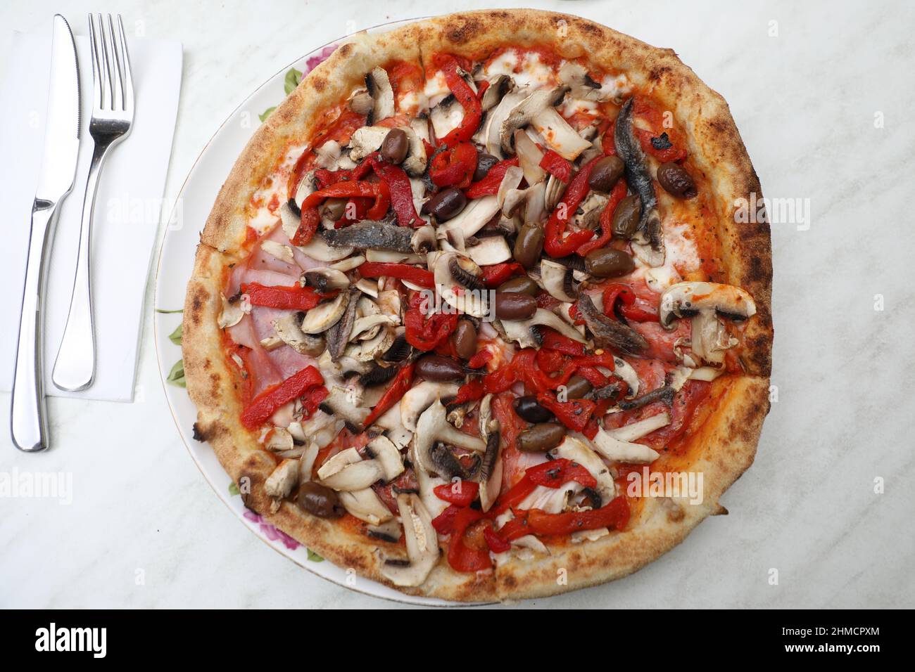 A Via Dolce special woodfired pizza at Via Dolce café, 106 Bunda Street,  Canberra ACT 2601 Stock Photo - Alamy