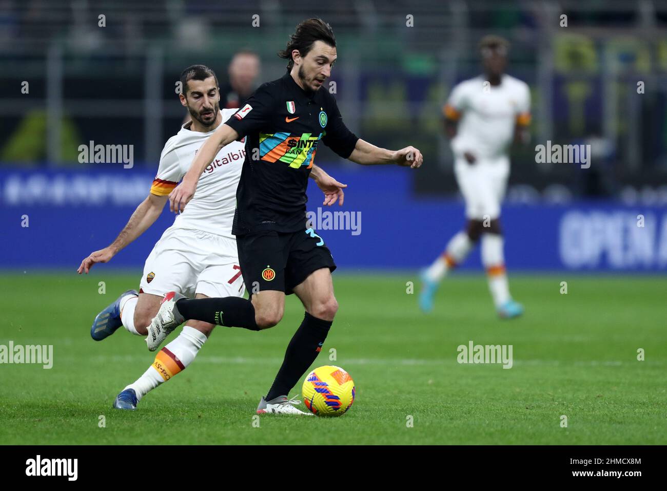 Matteo Darmian of FC Internazionale fights for the ball against Henrikh  Mkhitaryan of AS Roma during the Serie A 2020/21 / LM Stock Photo - Alamy