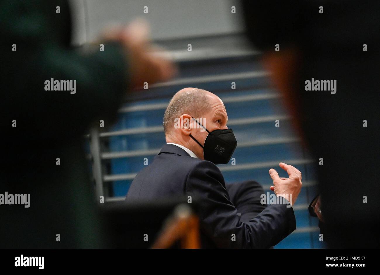 Berlin, Germany. 09th Feb, 2022. Chancellor Olaf Scholz (SPD) wears a ...
