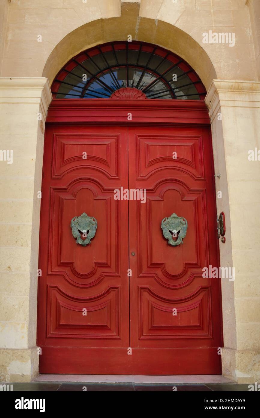 Double leaf doors hires stock photography and images Alamy