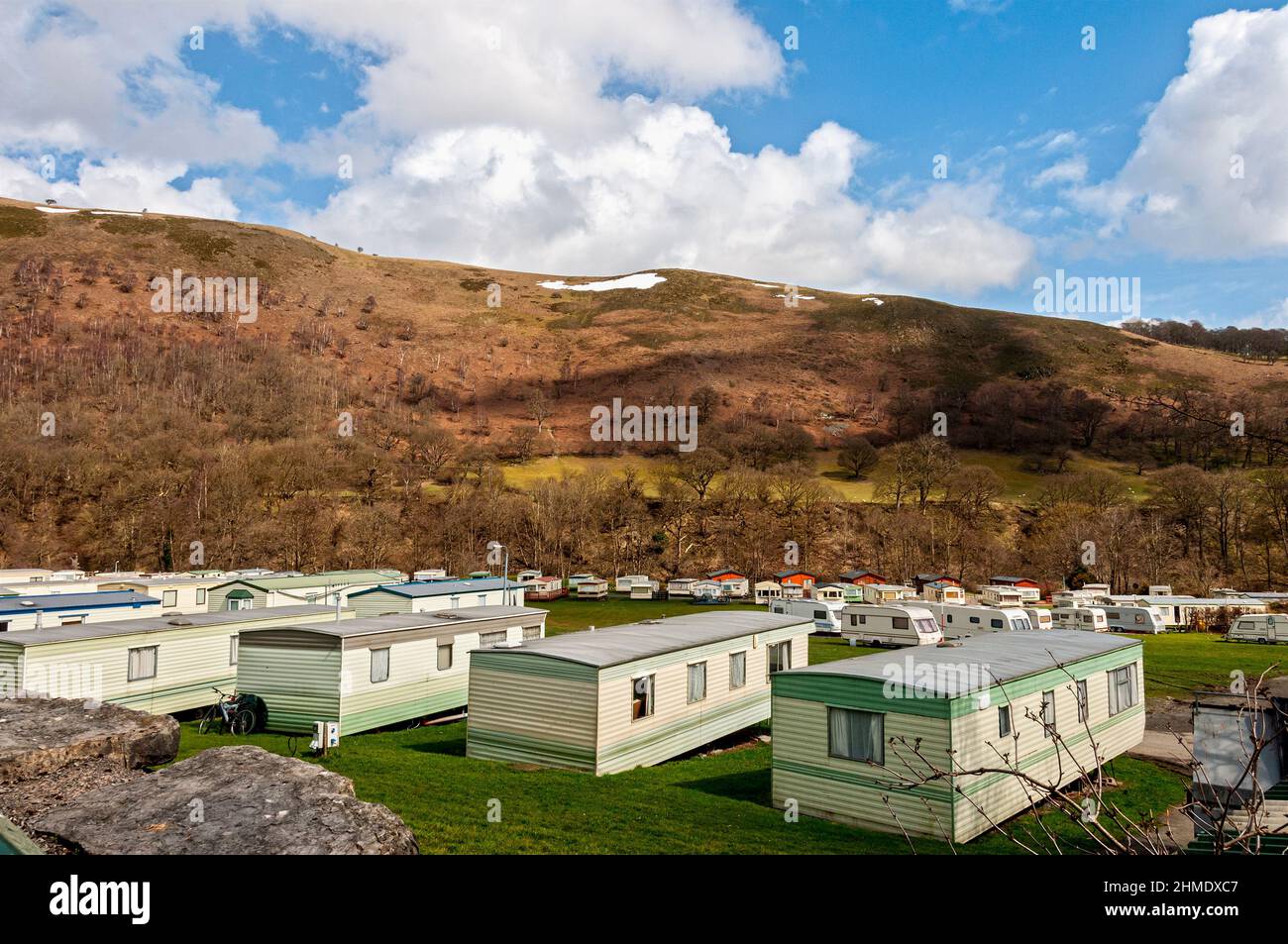 Sparsely populated area with trees hi-res stock photography and images ...