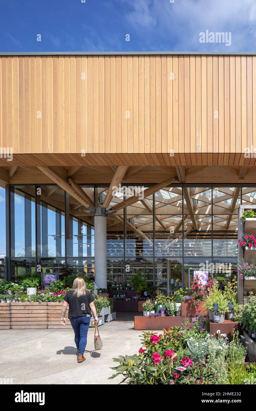 Plant sales area. Royal Horticultural Society Visitor Centre, Worsley, Salford, United Kingdom. Architect: Hodder & Partners, 2021. Stock Photo