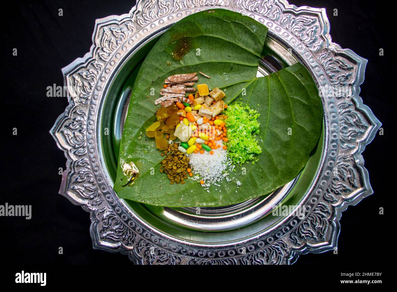 indian paan masala on betel leaf top view Stock Photo