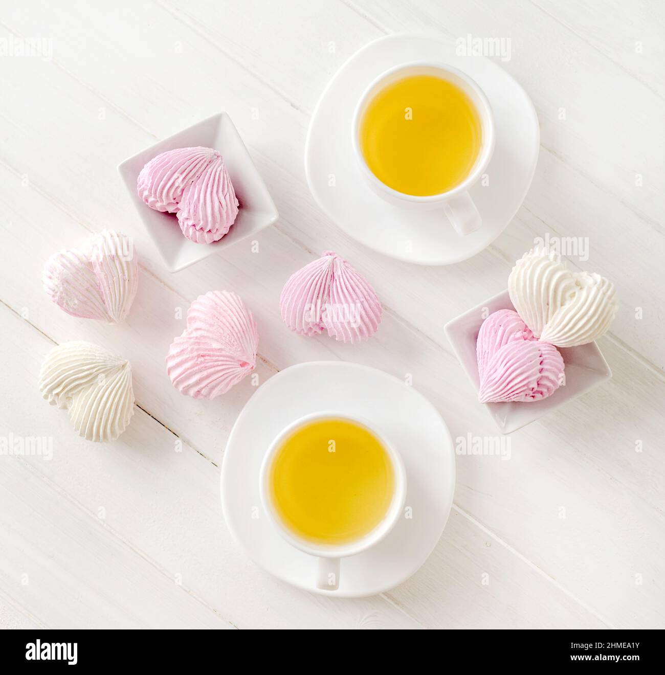 Marshmallow set with tea Stock Photo Alamy