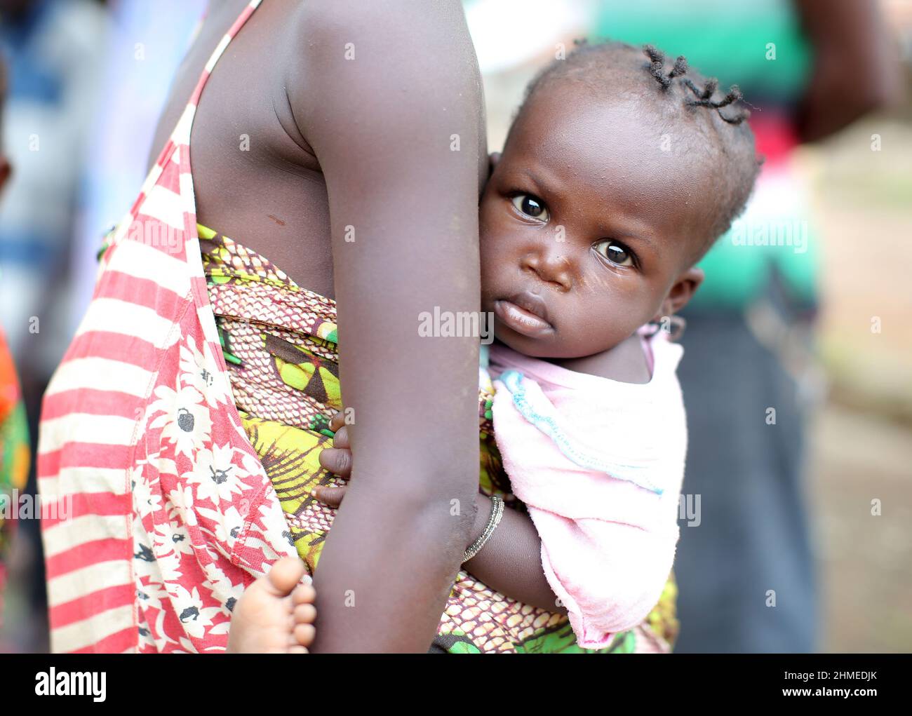 A mother and child at a healthcare and maternity hospital in Sierra Leone. Stock Photo