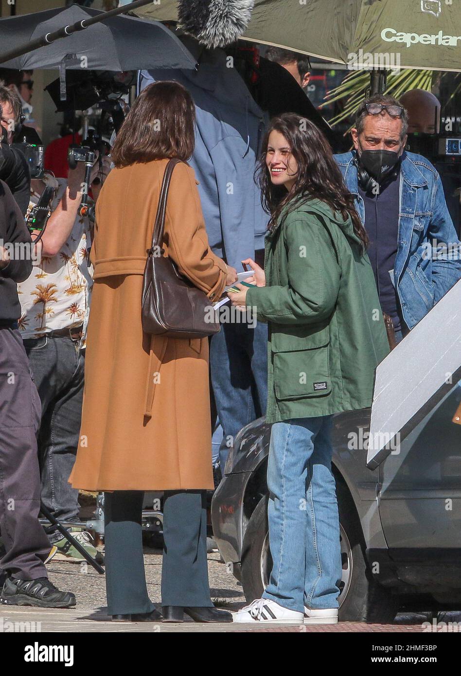February 9, 2022: February 9, 2022 (Malaga) Netflix's La chica de nieve series has begun filming its new fiction based on Javier Castillo's best-seller, a six-episode thriller starring Milena Smit and José Coronado, who joins the cast as a star signing. In the photos you can see Milena Smit (Green Jacket) filming on the promenade of La Malagueta. (Credit Image: © Lorenzo Carnero/ZUMA Press Wire) Stock Photo