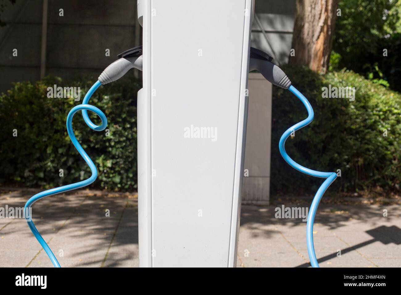Power supply for electric car charging. Electric car charging station