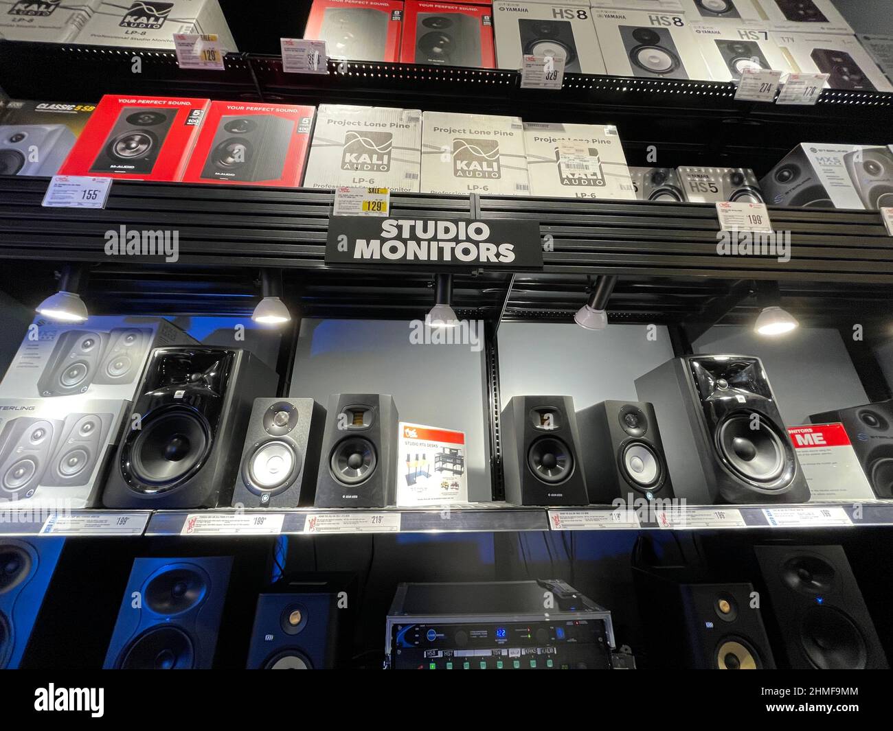 Augusta, Ga USA 12 09 21 Guitar Center retail store interior studio