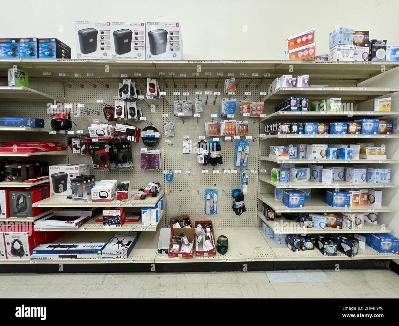 Augusta, Ga USA - 12 09 21: Big Lots retail store interior Hwy 25 household electrical Stock Photo
