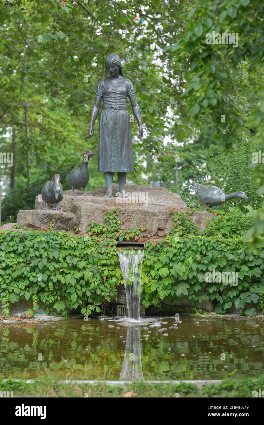 Gaenseliesel Fountain, Nikolsburger Platz, Wilmersdorf, Berlin, Germany Stock Photo