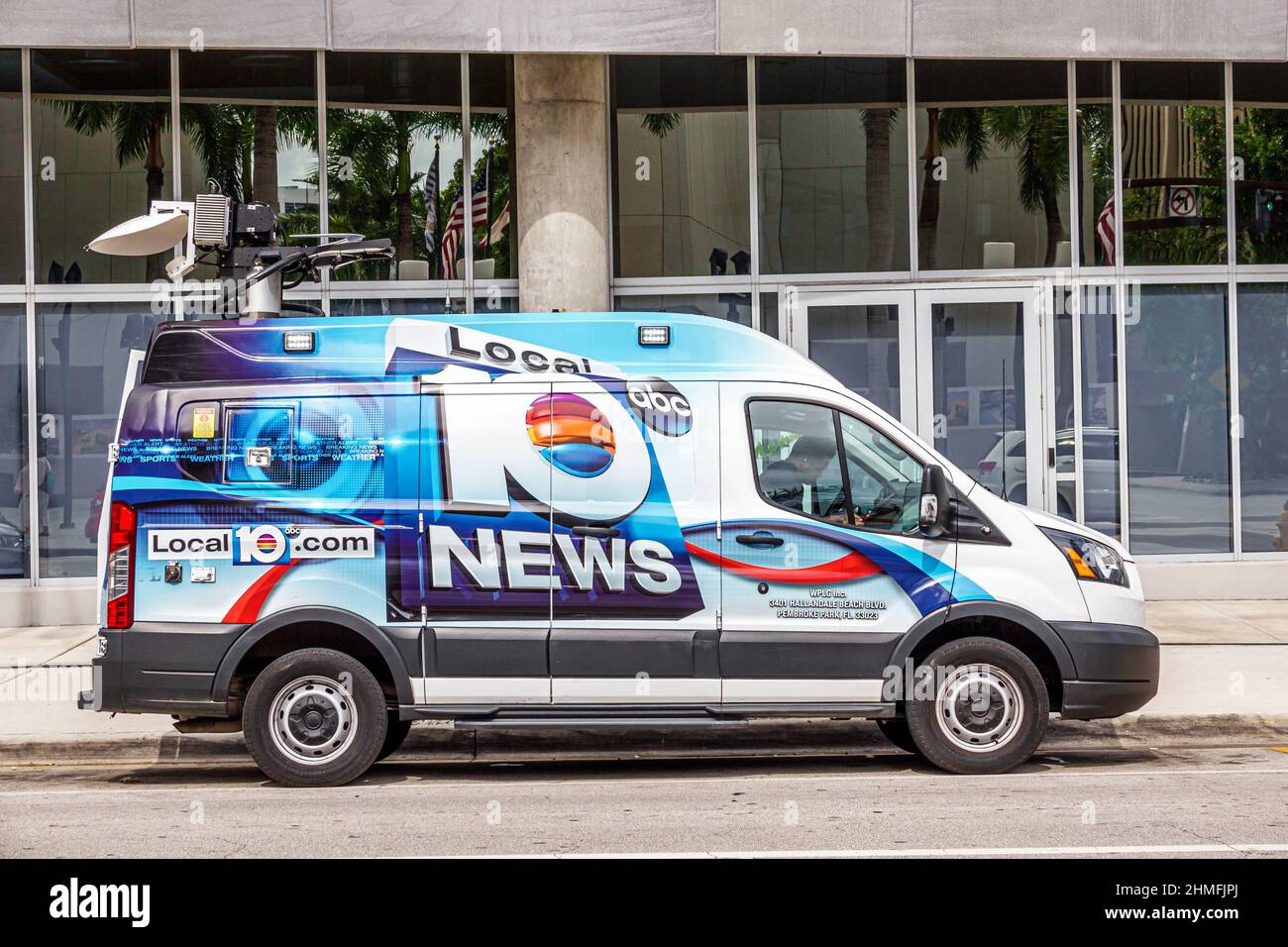 Miami Beach Florida,media van vehicle,satellite dish mobile,ABC news local TV television station Stock Photo