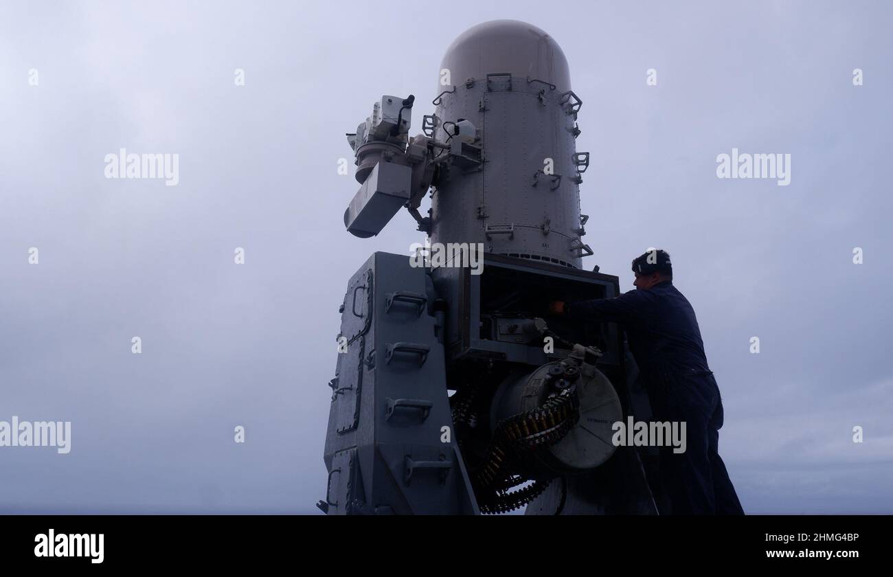 220204-N-QU081-1011 PACIFIC OCEAN (Feb. 4, 2022) Fire Controlman 2nd ...