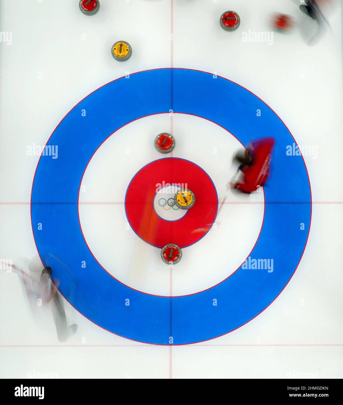 Curling olympics 2022 hires stock photography and images Alamy