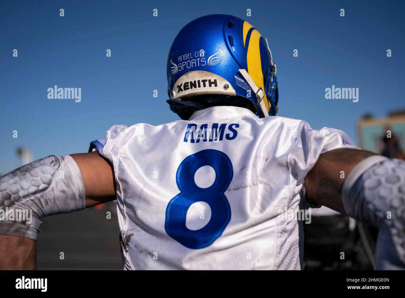 Danny Maravilla (8) of the Los Angeles Rams during pregame of the ...