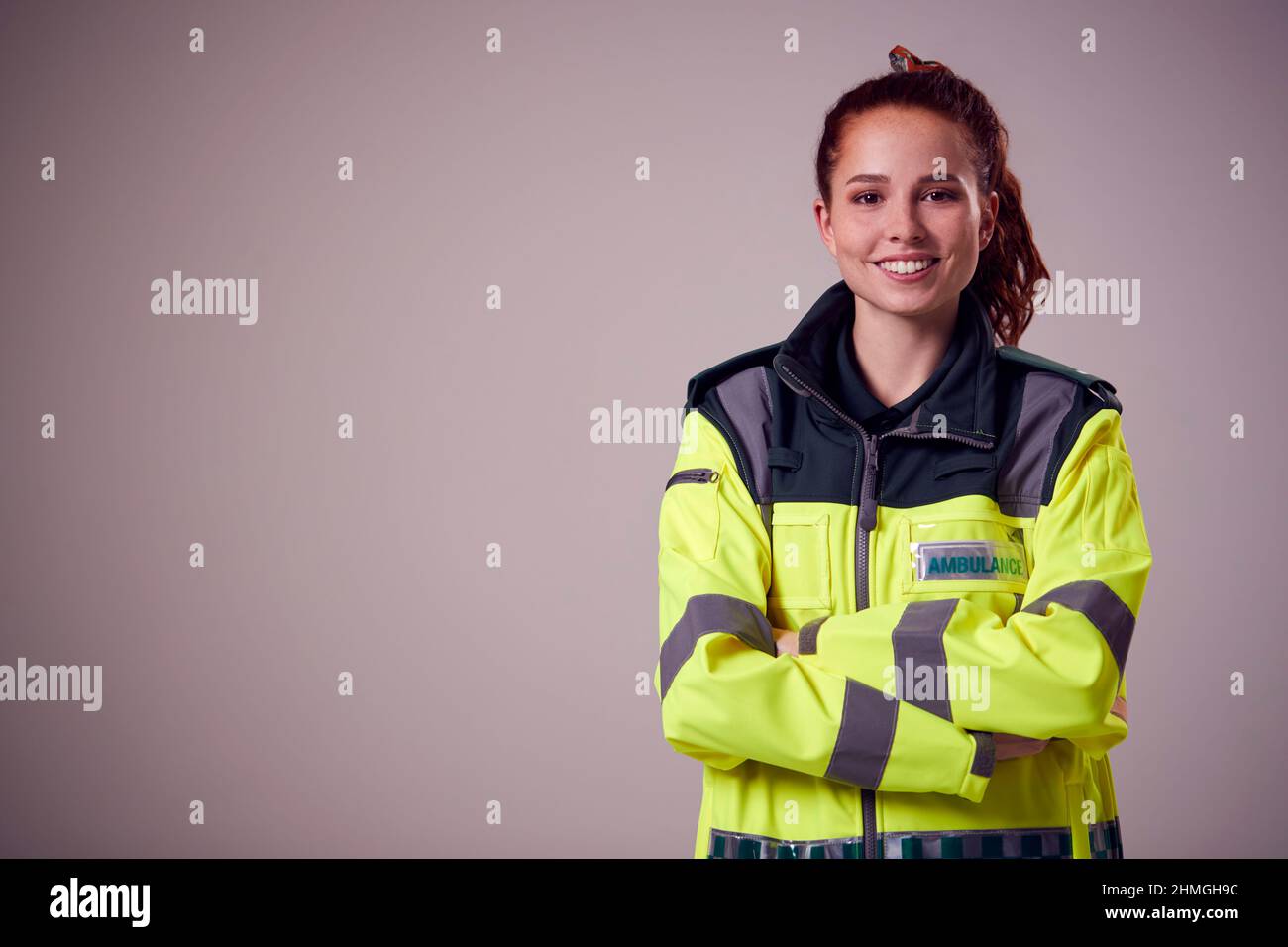 Female paramedic ambulance portrait hi-res stock photography and images ...
