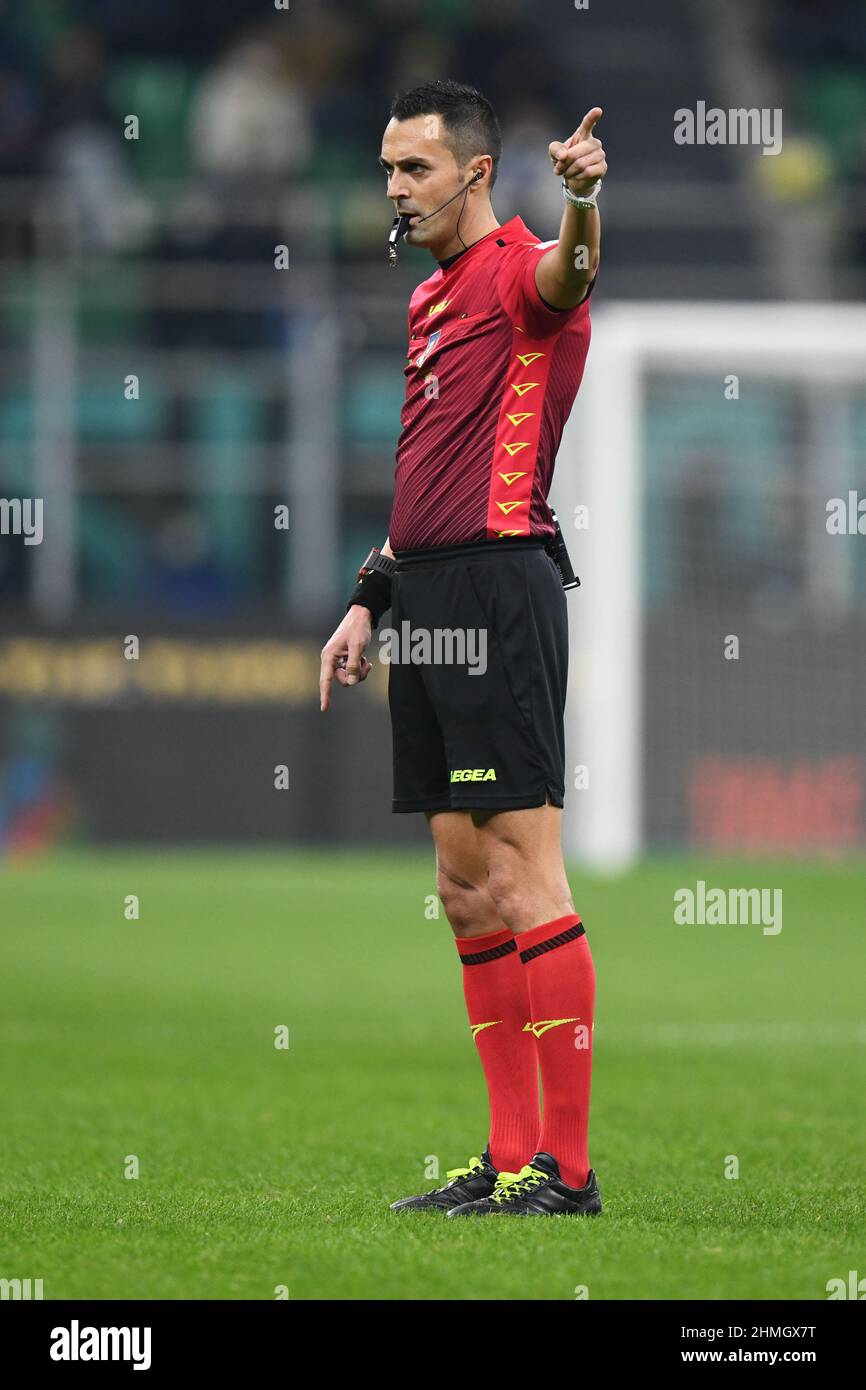 Milano, Italy. 08th, February 2022. Referee Marco Di Bello seen in the  Coppa Italia match between Inter and Roma at Giuseppe Meazza in Milano.  (Photo credit: Gonzales Photo - Tommaso Fimiano Stock