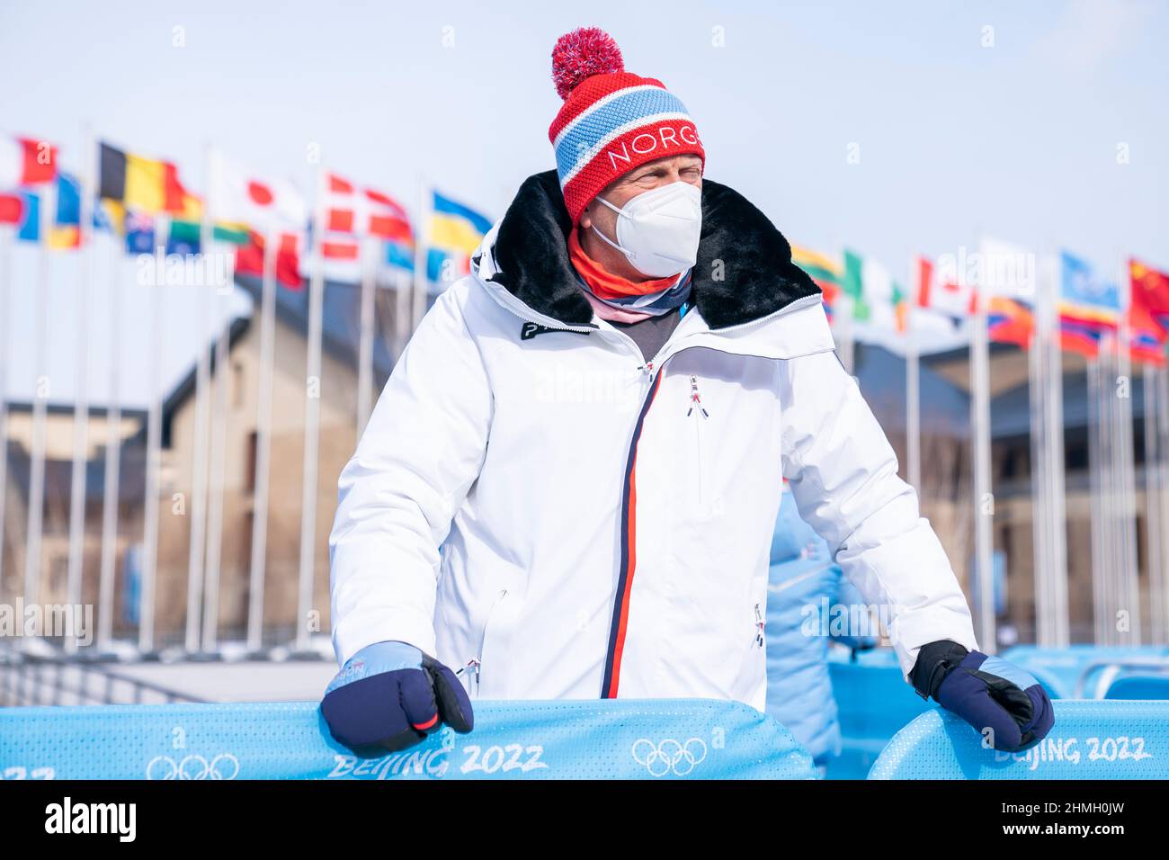 China cross hires stock photography and images Alamy