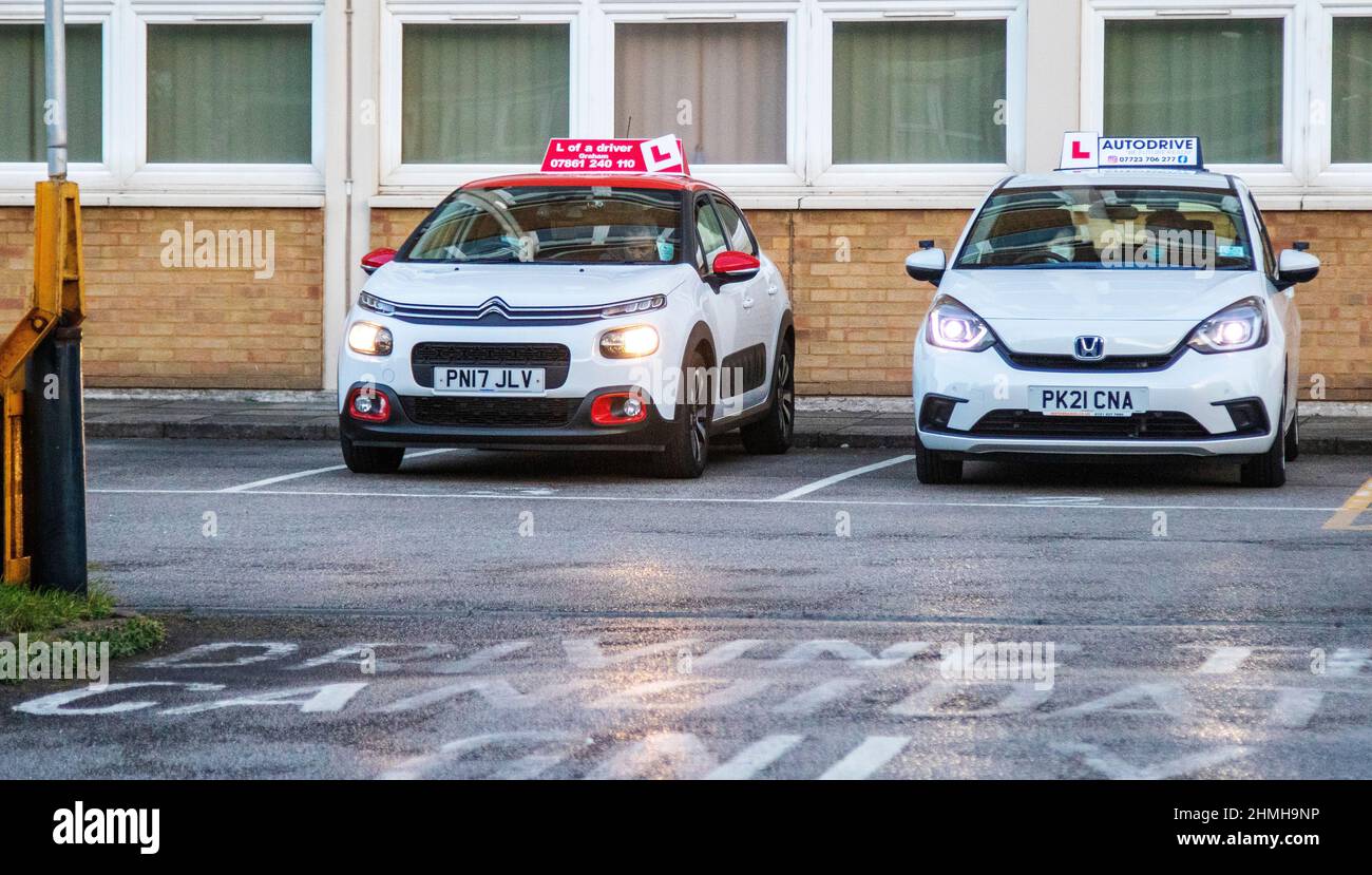 DVSA Driving Test Candidates Only sign,  Citroen C3 BlueHDI Flair S/S car learner drivers taking their proficiency test in Southport, Merseyside, UK Stock Photo