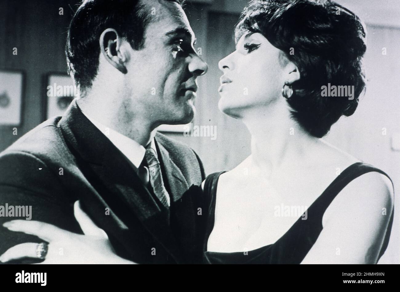 THE FRIGHTENED CITY (1961) SEAN CONNERY YVONNE ROMAIN JOHN LEMONT (DIR