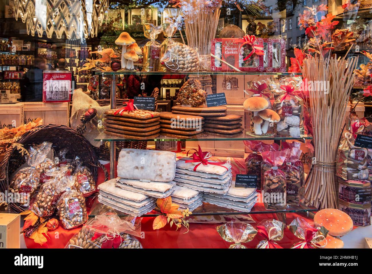 Shop window with the specialty 'Aachener Printen', Aachen, North Rhine-Westphalia, Germany Stock Photo