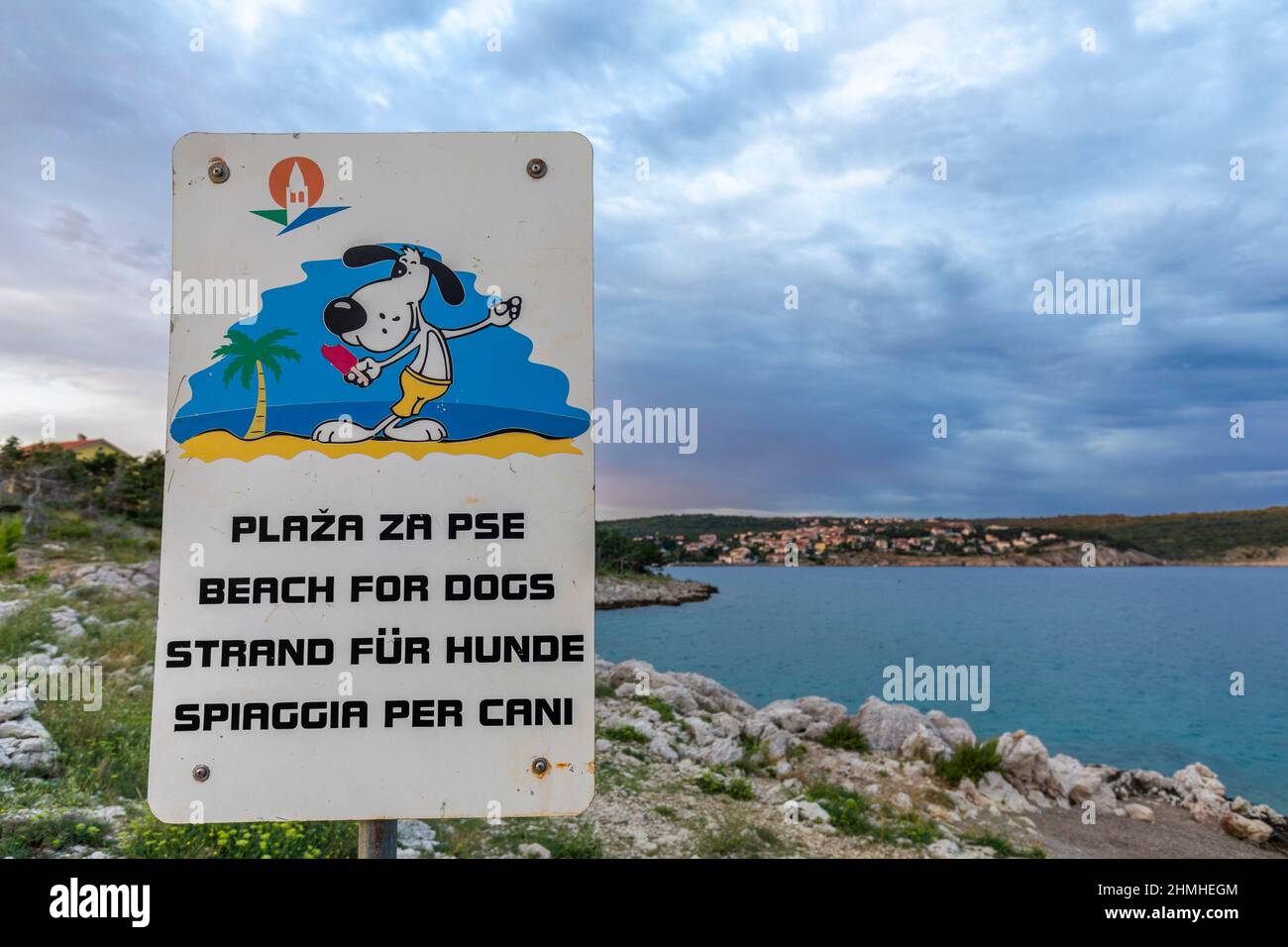 croatia, Kvarner bay, Island of Krk, Dobrinj municipality in the Primorje-Gorski Kotar County, Å ilo beach, dogs allowed beach signpost Stock Photo