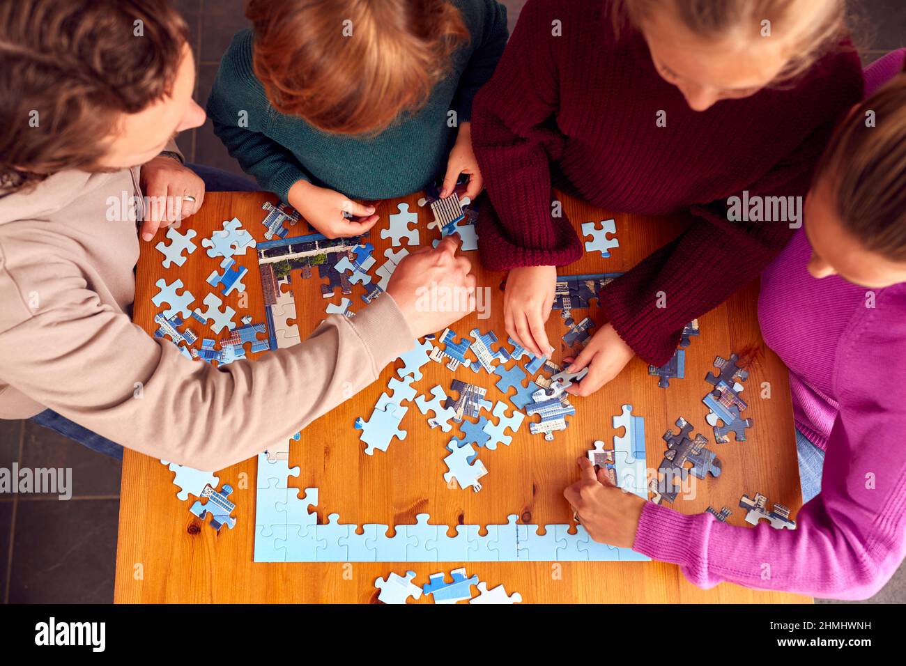 Children overhead puzzle hires stock photography and images Alamy