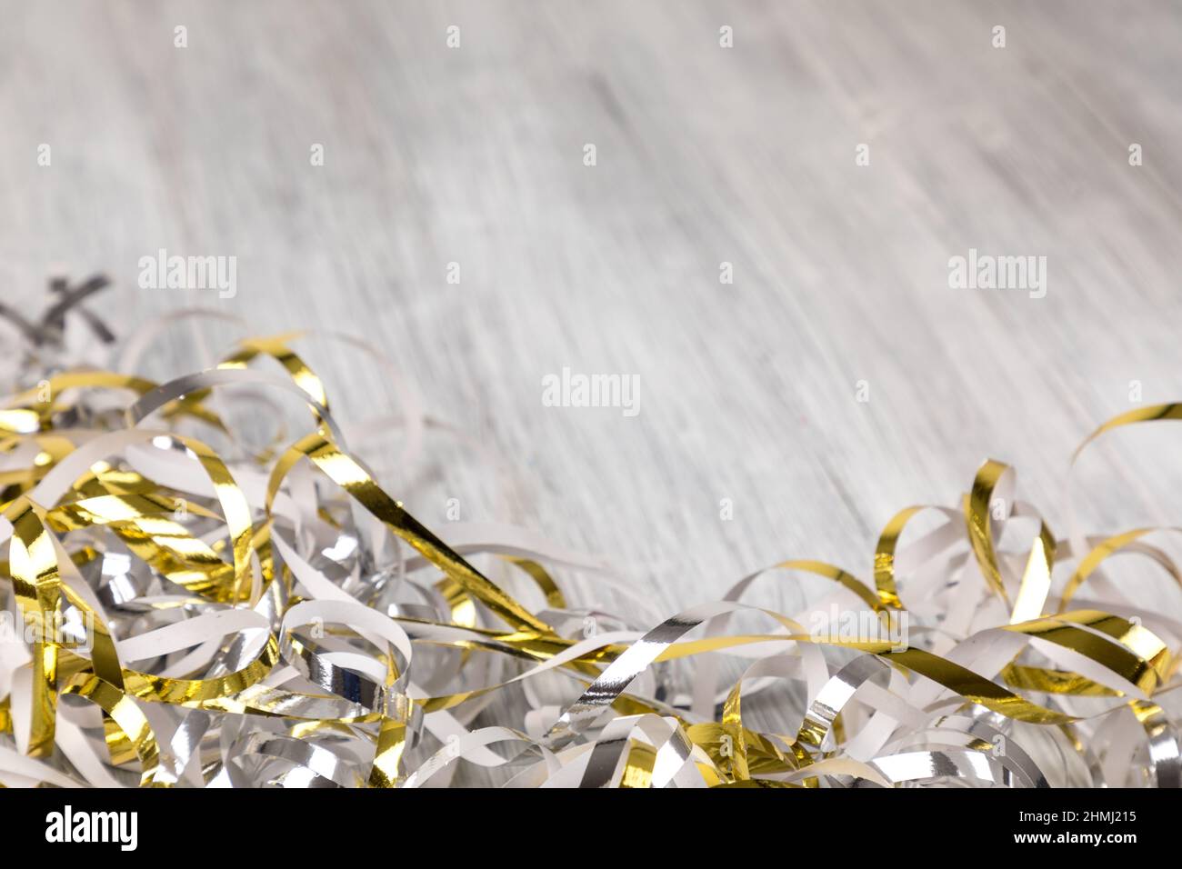 Silver streamers hi-res stock photography and images - Alamy
