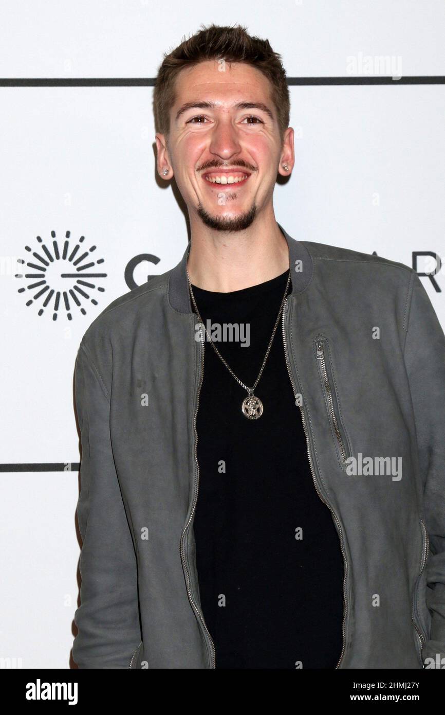 Los Angeles, CA. 9th Feb, 2022. Hunter Fieri at arrivals for Merging Vets and Players (MVP) Charity Super Bowl Kick-Off Benefit Fundraiser, Academy LA Nightclub, Los Angeles, CA February 9, 2022. Credit: Priscilla Grant/Everett Collection/Alamy Live News Stock Photo
